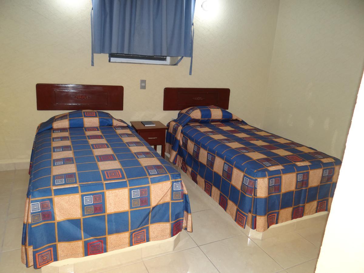 Hotel Bravo 特皮克 外观 照片
