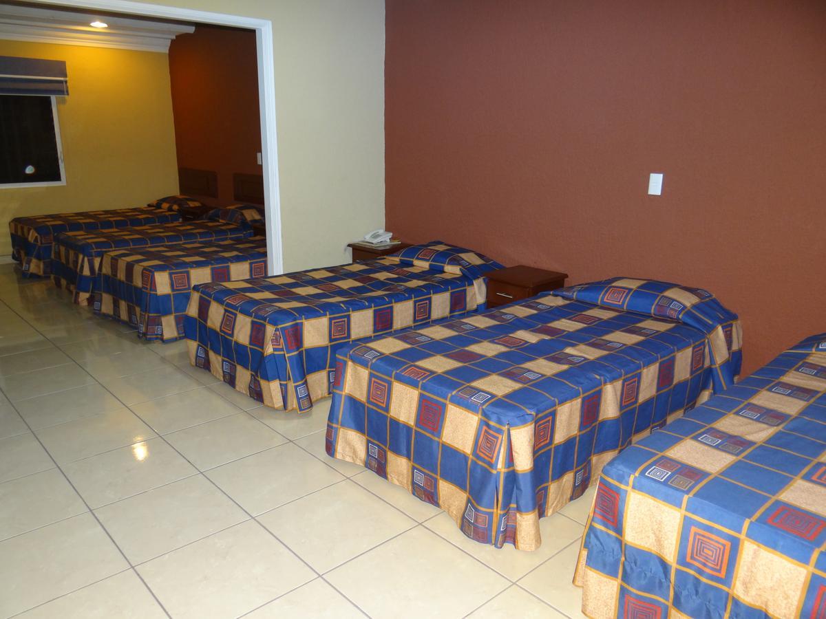 Hotel Bravo 特皮克 外观 照片