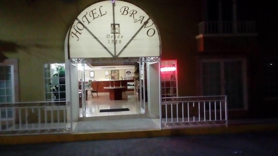 Hotel Bravo 特皮克 外观 照片