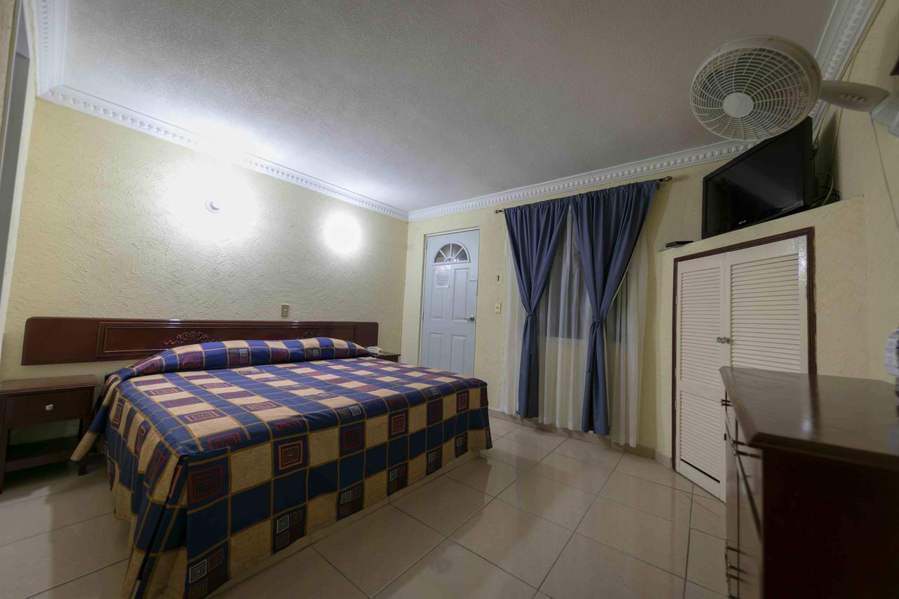 Hotel Bravo 特皮克 外观 照片